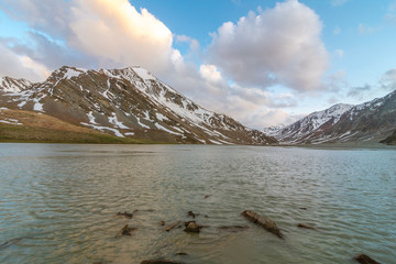 Fototapeta na wymiar Lake in Ladakh