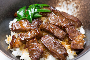 ステーキ丼