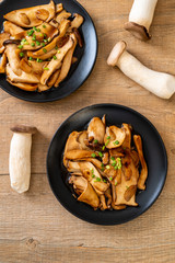 stir-fried king oyster mushroom in oyster sauce
