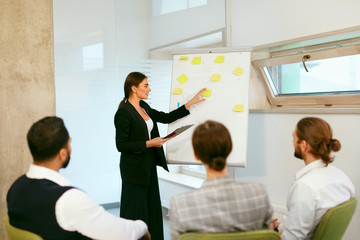 Obraz premium Business Training. People Meeting In Office.