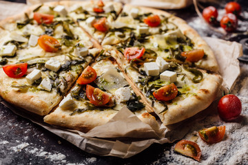 Parmesan cherry pizza and feta