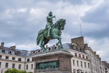 Bronze equestrian statue of Jeanne d'Arc (Joan of Arc, 1855) in the centre of Place du Martroi (Martroi square) in Orleans, France.