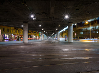Der Weg unter der Hardbrücke © Stefan