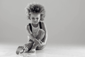 Child girl black and white photo
