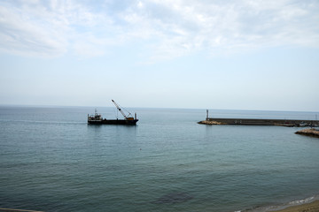 Ein Schiff läuft ein