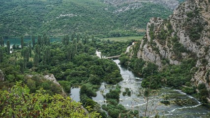Fototapeta na wymiar Ausblick auf den Fluss Krka in kKoatien