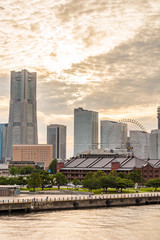 Fototapeta premium Yokohama Minatomirai wieczorem Zachodzące chmury w Minatomirai