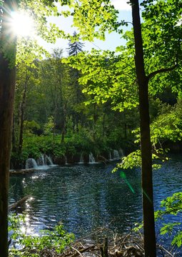 Wasserfall bei den Plitwitzer Seen in Kroartien - Plitvice