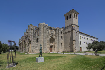 Fototapeta na wymiar Monasterio de la Victoria en la ciudad del Puerto de Santa Maria en Cadiz