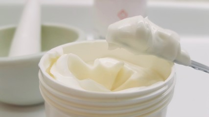 Fototapeta na wymiar Making a cream