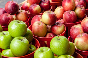 Apples for sale at an open air farmers market