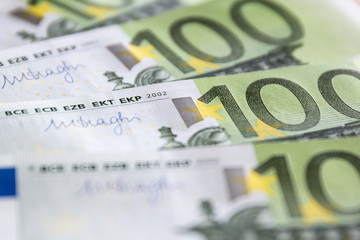 Obraz na płótnie Canvas banknotes of 100 euros