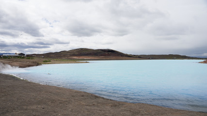 Fototapeta na wymiar Landschaft mit Fumarole beim Mývatn Nature Bath / Kieselgurwerk in Nord-Island