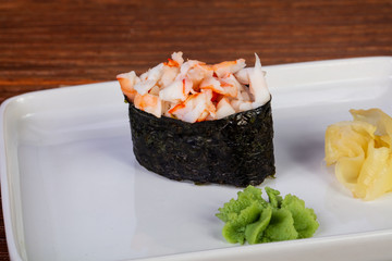 Gunkan sushi prawn