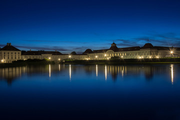 abenddämerung am Nymphenburgschloss in München