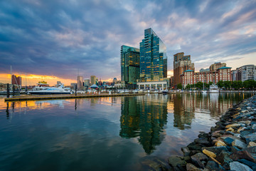 Fototapeta premium Harbor East at sunset in Baltimore, Maryland
