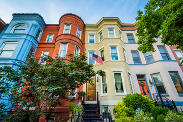 Fototapeta premium Row houses at Seward Square, in Capitol Hill, Washington, DC.