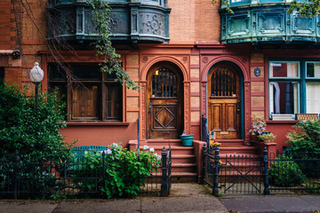 Fototapeta na wymiar Row houses in Spring Garden, Philadelphia, Pennsylvania.