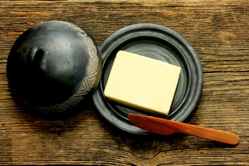 Butter tray with wooden knife