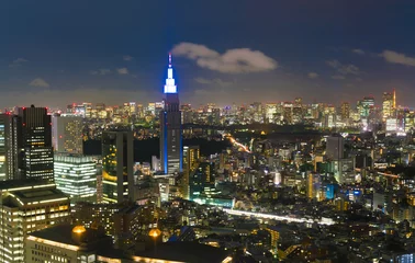 Fotobehang 東京夜景・新宿から望む東京タワー方面 © oka