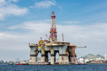 Oil platform in the bay of Rio de Janeiro
