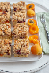 Aprikosen Streusel Kuchen