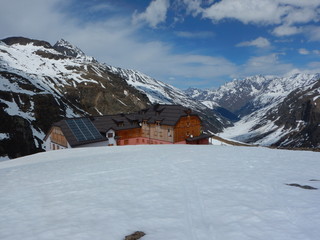 taschachhaus refuge in otztal alps