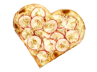 Flammkuchen Herz mit Apfel