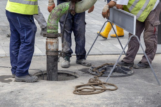 Sewer Lines Cleaning Service