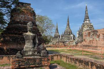 Fototapeta na wymiar Temple of Ayutthaya historical park