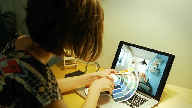 Designer chooses colors for interior design 2