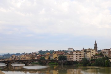 Fototapeta na wymiar Colorful houses near the Arno River, in Florence, Italy