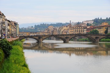 Obraz premium Colorful houses near the Arno River, in Florence, Italy