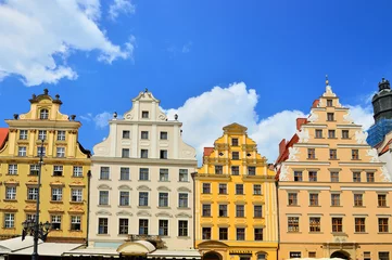 Fototapeten Kolorowe kamienice na wrocławskim rynku. © W Korczewski