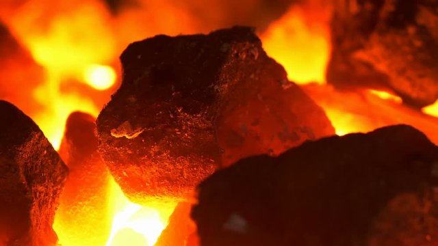 Blacksmithing: zooming out of the coal forge