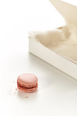 single strawberry flavored macaroon