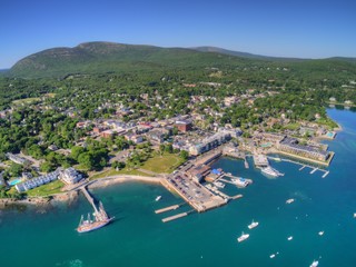 Fototapeta na wymiar Bar Harbor is a Tourist Town on the Maine Coast by Acadia National Park