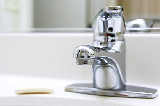 old outdated sink faucet
