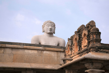 A gigiantic monolithic statue of Bahubali, also known as Gomateshwara, Vindhyagiri Hill, Shravanbelgola, Karnataka. View from the temple courtyard.
