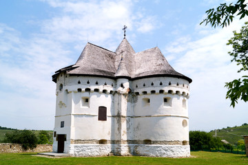 Fototapeta na wymiar The Pokrova church fortress is a unique architectural structure.