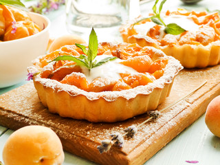 Sweet apricot pie