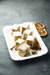Spicy punch cake with dried fruits