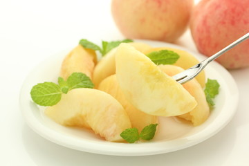 桃　白鳳 © hanabiyori