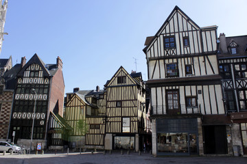 Rouen - Place Saint-Barthélémy