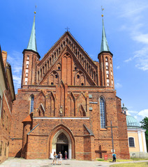 Obraz premium Facade of Archcathedral Basilica of Assumption of Blessed Virgin Mary and St. Andrew, Frombork, Poland