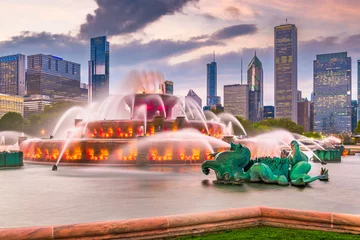 Fotobehang Chicago, Illinois, USA Fountain and Skyline © SeanPavonePhoto