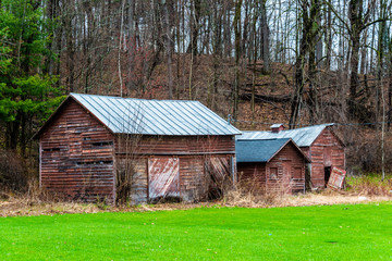 Obraz premium Barns in Winter