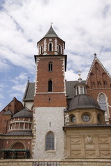 Fototapeta na wymiar Basilique Wawel à Cracovie, Pologne 