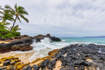Fototapeta na wymiar Scenic Secret Beach on the Maui Coast