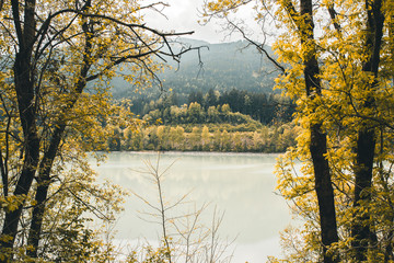 Obraz premium Mountains Lakes and Nature in the Dolomites, Italy